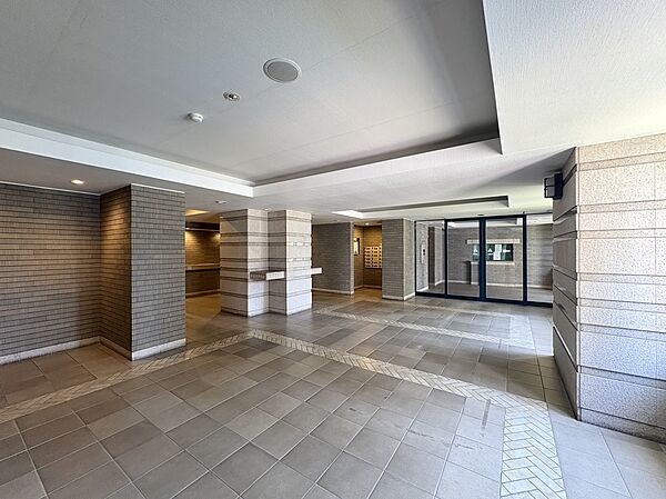 南西向き角部屋のペット可マンションです♪