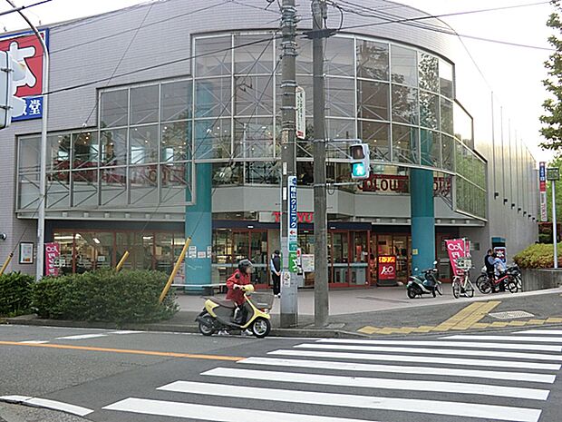 東急ストア　すすき野店　距離約600m