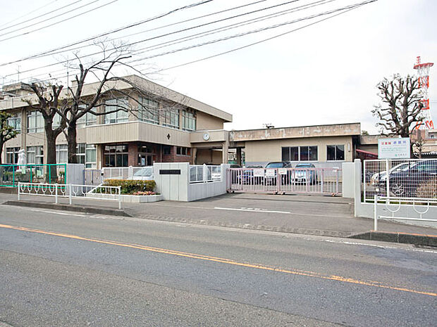 相模原市立中央中学校 距離約450m