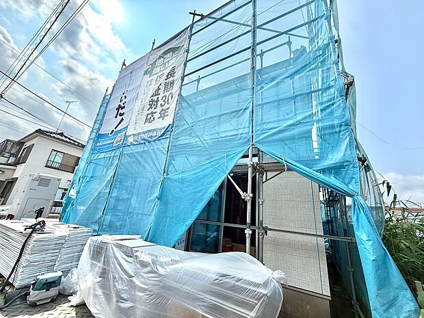 現地、モデルルームのご案内ともに可能です!