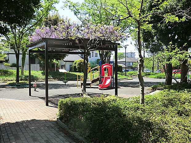 鉄谷公園 距離約450m