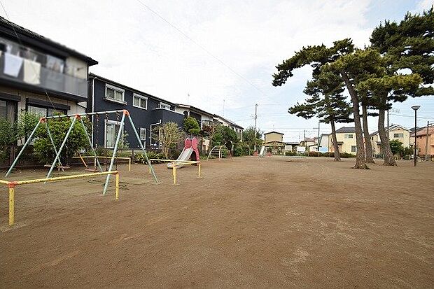 御園公園　距離約1000m