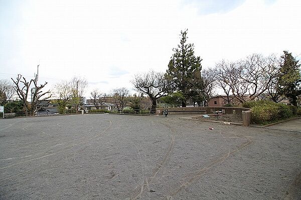 いぶき野第一公園　距離約650m