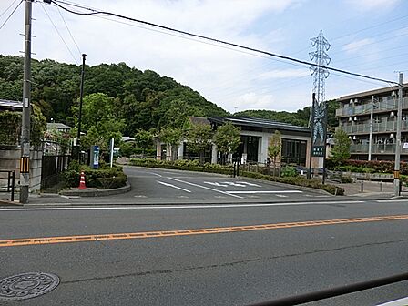 神奈川県立東高根森林公園 距離約1200m