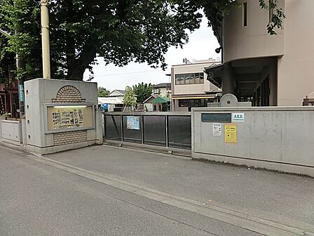うのもり幼稚園　距離約450m