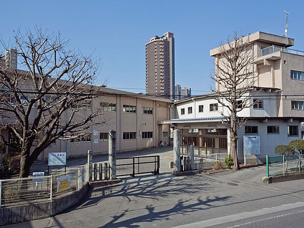 相模原市立旭小学校 距離約1000m