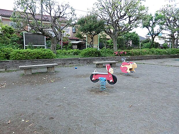 由野台第1公園　距離約180m