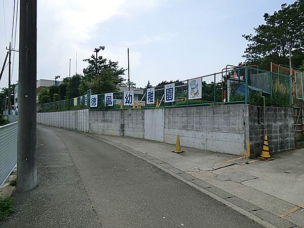 横浜徳風幼稚園まで約1800m