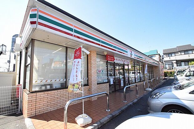 セブンイレブン 八王子京王片倉店 距離約250m