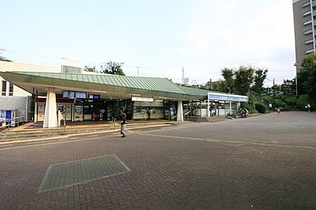 東急田園都市線「すずかけ台」駅 距離約80m