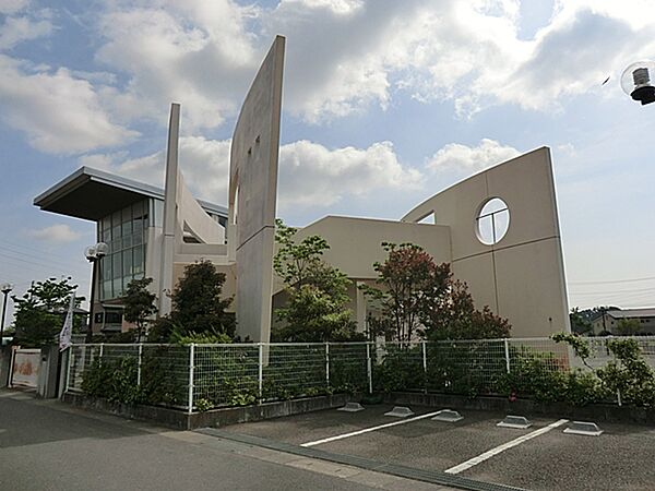 海老名市立中新田保育園まで約850m