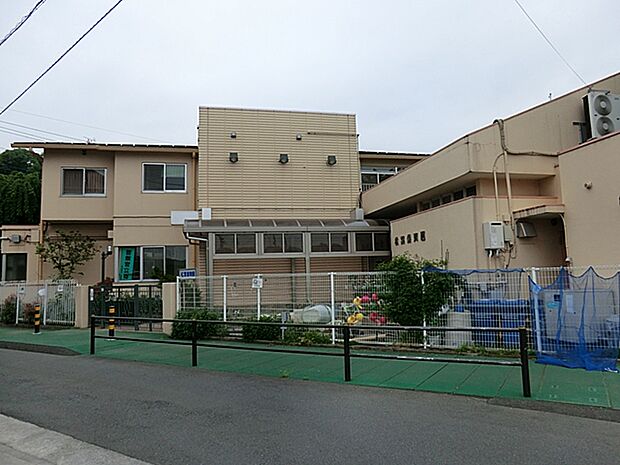 松葉保育園　距離約900m