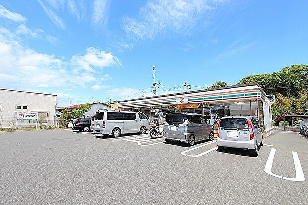 セブンイレブン　町田堺店　距離約300m