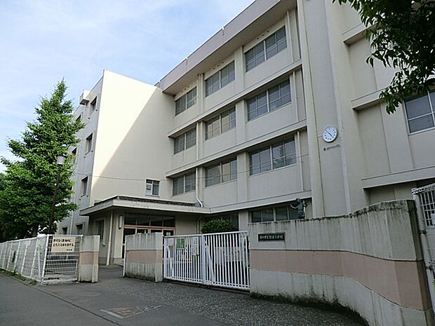 府中市立住吉小学校 距離約450m