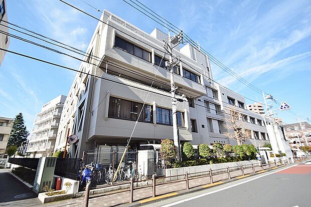 狛江市役所 距離約1400m