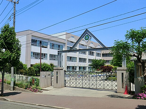 川崎市立麻生小学校 距離約850m
