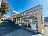 周辺：セブンイレブン　八王子せきば店　距離約550m