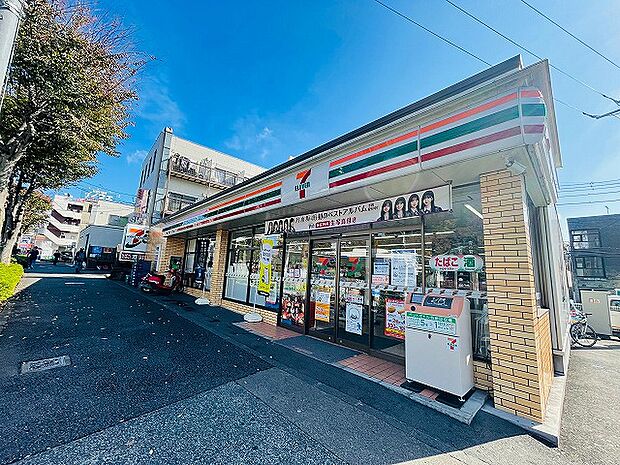 セブンイレブン　八王子せきば店　距離約550m