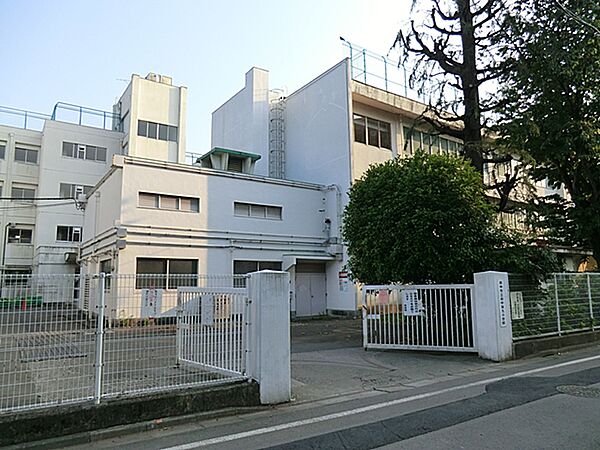 府中市立府中第九小学校　距離約280m