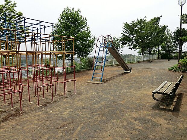 みはらし公園 距離約400m