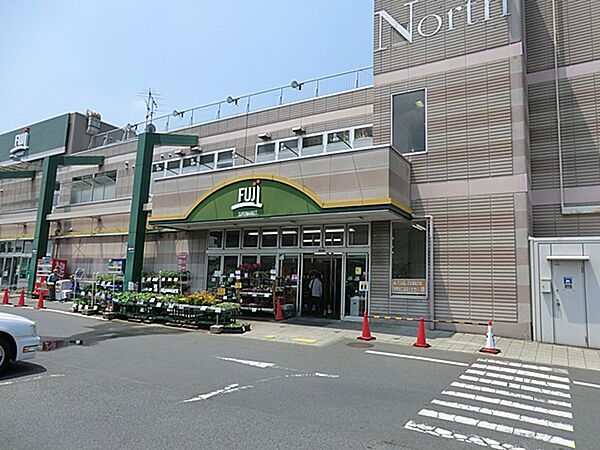 FUJI　戸室店　距離約1400m