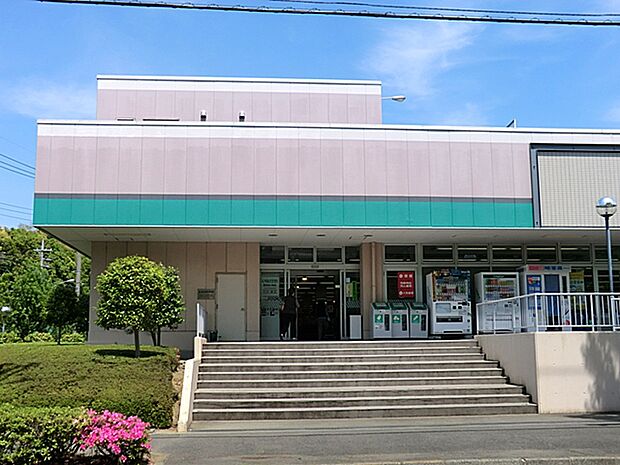 いなげや　横浜西が岡店　距離約1600m