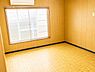 リビング/ダイニング：※掲載画像はAI技術により不要な家具・荷物等を削除し、室内を見やすく加工しております。現況と異なる場合は現況を優先とします。