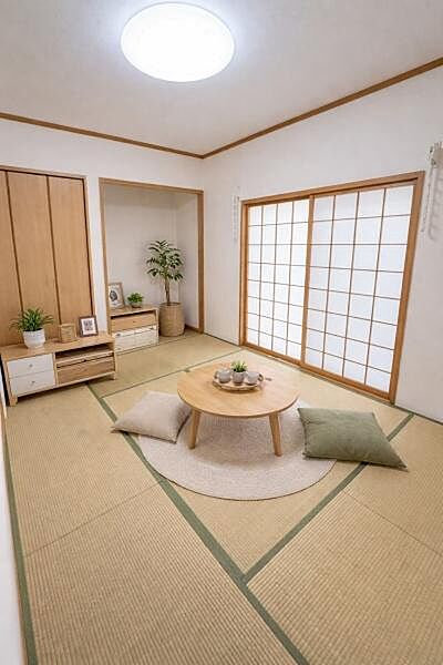 ※掲載写真はイメージを含みます。一部写真はCG加工により家具・生活用品等を消去、または家具を配置したイメージを作成しております。実際の状況と異なる場合がございますので、現地にてご確認ください。