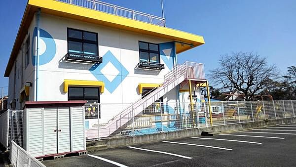 羽曳野市立白鳥幼稚園まで1008m