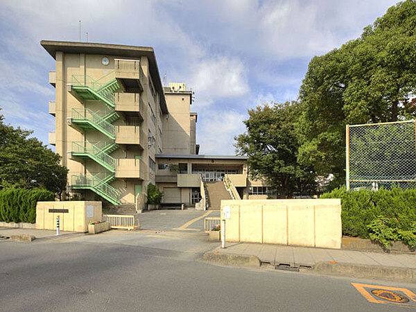 越谷市立武蔵野中学校まで1340m