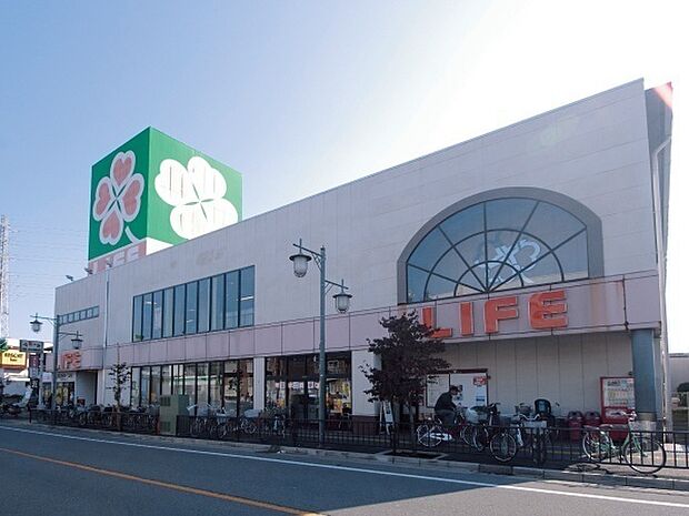 ライフ北越谷店まで1117m