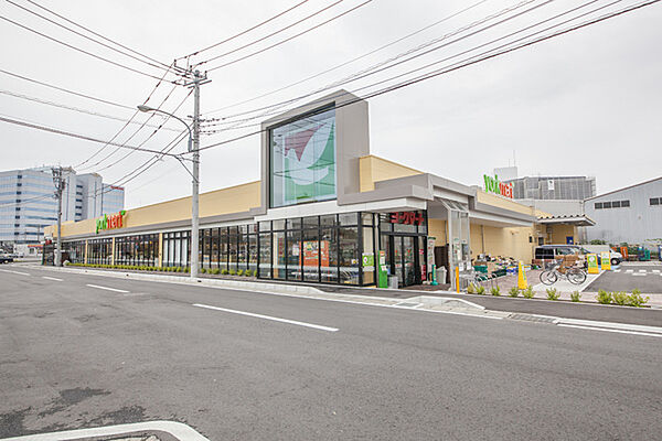 ヨークマート厚木インター店まで750m