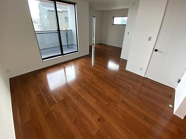 洋室を拡大表示