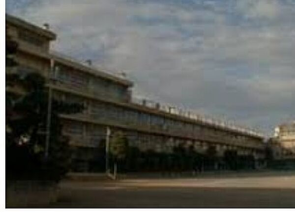 川越市立名細中学校まで1904m