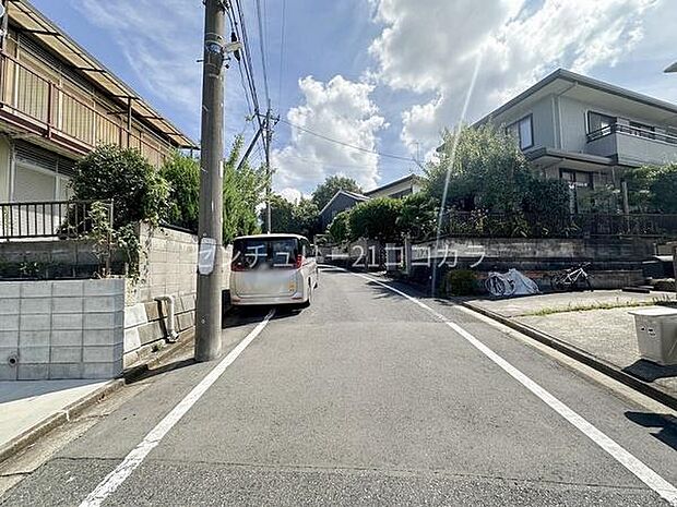 前面道路を含む現地写真 2025年8月8日撮影