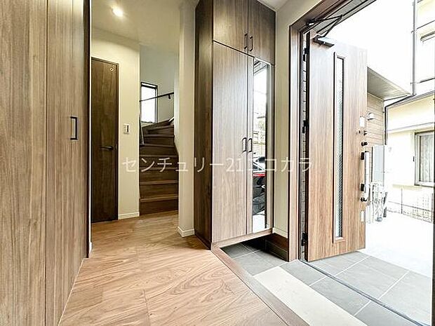 玄関、シューズボックス