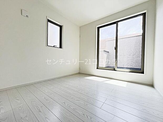 2階洋室5帖