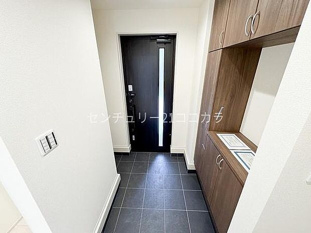 玄関、シューズボックス