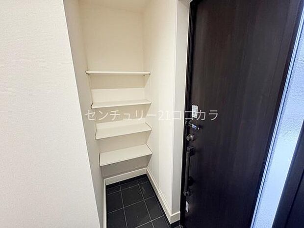 玄関収納