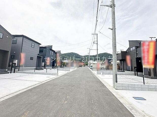 前面道路を含む現地写真