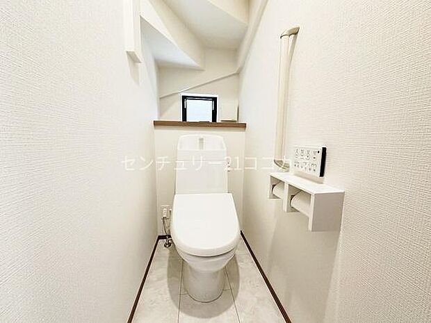 ウォシュレット機能付トイレ