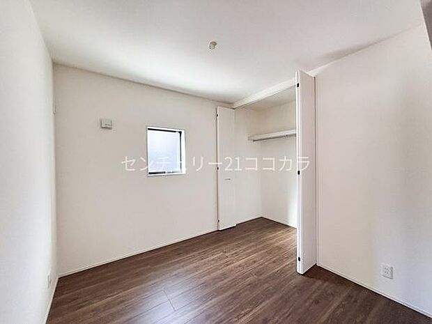 リビングとなり洋室4.5帖