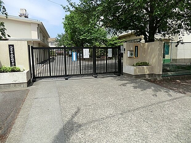 八王子市立第四中学校まで400m