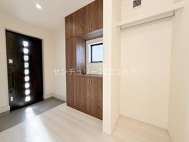 玄関、シューズボックス