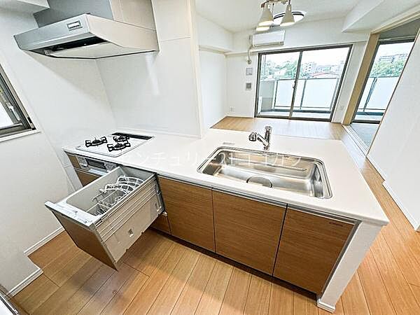 apartment 東京都八王子市椚田町
地図を見る