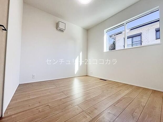 リビングとなり洋室4.5帖