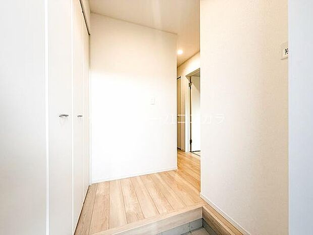 玄関、シューズボックス