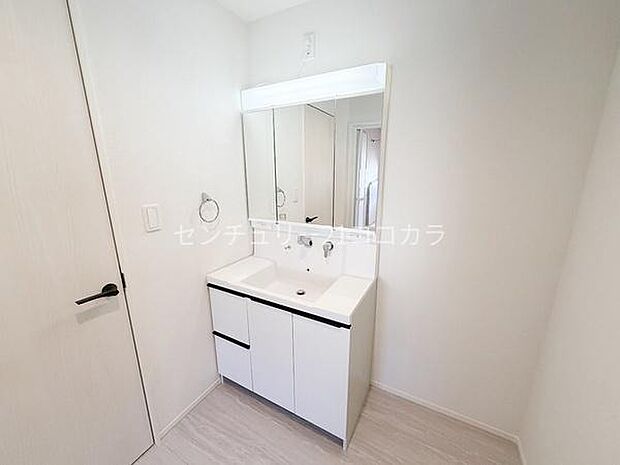 3面鏡シャンプードレッサー