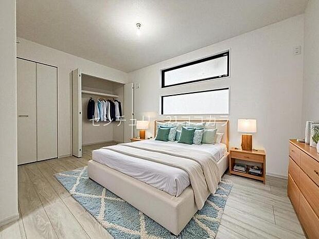 1階洋室6.7帖+4.5帖 ※画像は実際の写真をもとに家具をCG合成したものです。