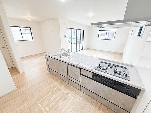 対面キッチン、食洗機付